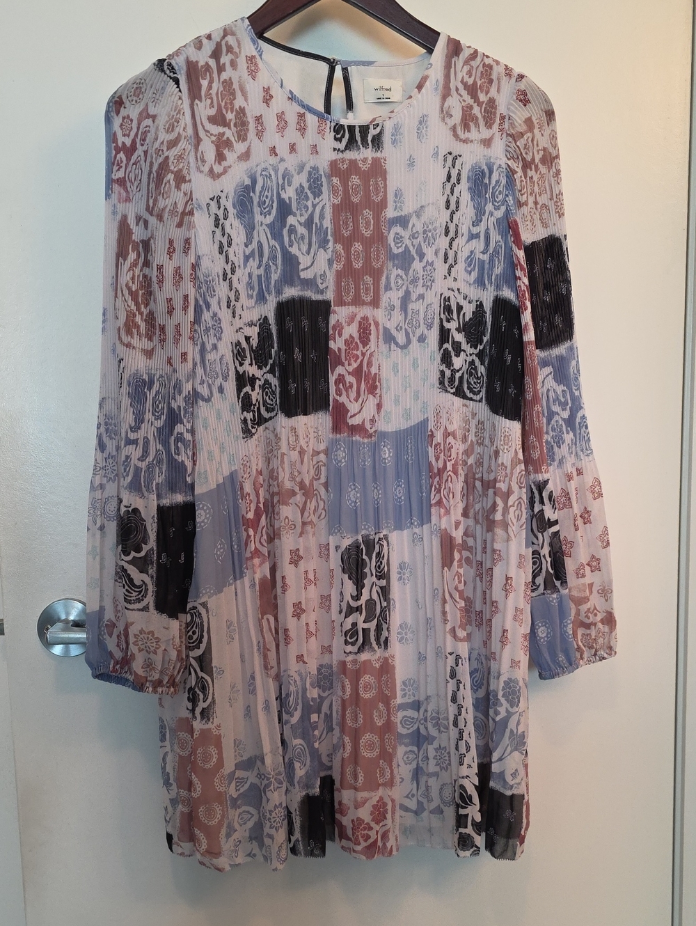 Wilfred Pleated Patchwork Long-Sleeve Top — Blue, Dusty Rose, Black, Cream